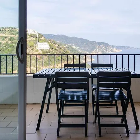 Piscis Salions Grandes Vistas * Tossa de Mar